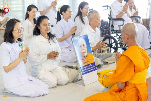 ภาพ No.277809:วันเสาร์ที่ 6 ธันวาคม พ.ศ. 2568 พิธีบรรพชาอุปสมบทและพิธีถวายบาตร โครงการอุปสมบทบูชาธรรมมหาปูชนียาจารย์ ประจำปี พ.ศ.2568 โครงการบวชพระนานาชาติ AEC และ WAB รุ่น CEO (นักบริหาร) รุ่นที่ 5 ณ มหาธรรมกายเจดีย์ วัดพระธรรมกาย