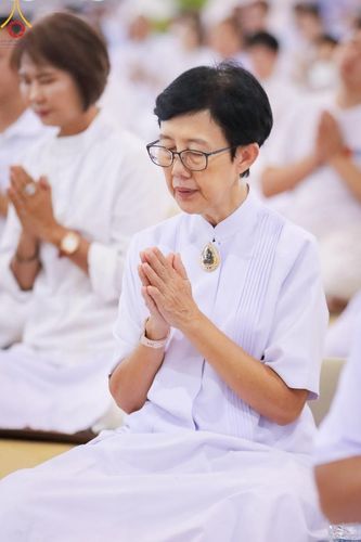 ภาพ No.159240:พิธีบูชาข้าวพระ ในวันอาทิตย์ต้นเดือน วันที่ 6 ตุลาคม พ.ศ. 2567 ณ สภาธรรมกายสากล วัดพระธรรมกาย