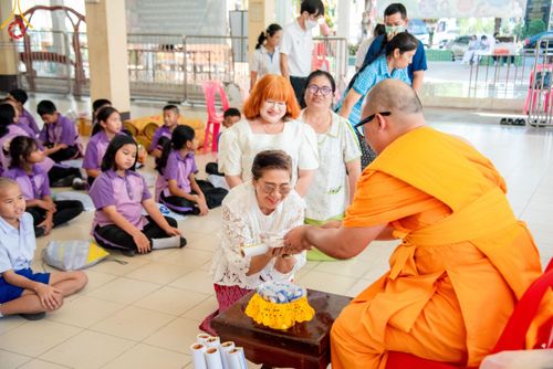 ภาพ No.192355:พิธีทอดผ้าป่าทำนุบำรุงศาสนสถาน ณ วัดเทพพล แขวงบางพรม เขตตลิ่งชัน กรุงเทพมหานคร ในโครงการธรรมยาตรา กตัญญูบูชา มหาปูชนียาจารย์ พระมงคลเทพมุนี(สด จนฺทสโร) พระผู้ปราบมาร อนุสรณ์สถาน 7 แห่ง ปีที่ 13 วันที่ 9 มกราคม พ.ศ. 2568