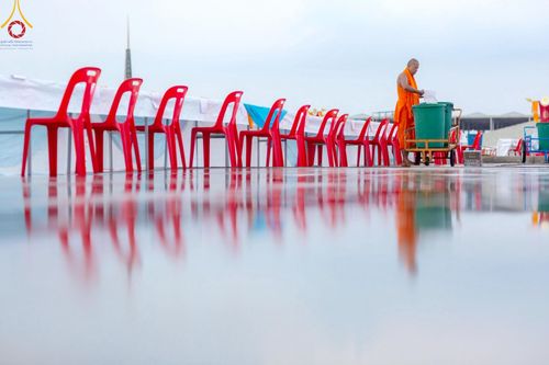 ภาพ No.218703:วันพฤหัสบดีที่ 17 เมษายน พ.ศ. 2568 การเตรียมงานในลานธรรม , สภาธรรมกายสากล , วิหารคด  เพื่องานวันคุ้มครองโลก 22 เมษายน พ.ศ. 2568