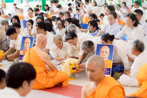 ภาพ No.229230:วันเสาร์ที่ 14 มิถุนายน พ.ศ. 2568 พิธีบรรพชา , พิธีถวายบาตร , พิธีอุปสมบท ในโครงการบรรพชาอุปสมบทหมู่ ผู้บริหารรุ่นที่ 15 และ อุดมศึกษา รุ่นที่ 52 ณ โบสถ์พระไตรปิฎก วัดพระธรรมกาย