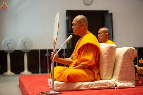 ภาพ No.112368:พิธีบรรพชาอุปสมบท โครงการอุปสมบทหมู่บูชาธรรม 115 ปี คุณยายอาจารย์ฯ, โครงการอุปสมบทหมู่ธรรมทายาท ระดับอุดมศึกษา รุ่นที่ 50 ภาคฤดูหนาว ณ โบสถ์พระไตรปิฎก วัดพระธรรมกาย จ.ปทุมธานี วันเสาร์ที่ 13 มกราคม พ.ศ. 2567