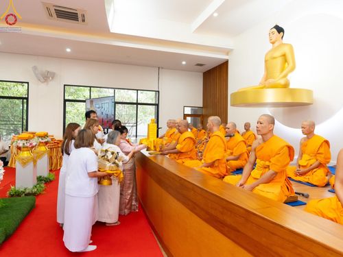ภาพ No.162989:โครงการกฐินสามัคคีทั่วไทย 30,000 วัด บูชาธรรม 80 ปี หลวงพ่อธัมมชโย โดย คณะศิษยานุศิษย์วัดพระธรรมกาย ณ ศูนย์ปฎิบัติธรรมจันทบุรี วันที่ 18 ตุลาคม พ.ศ. 2567
