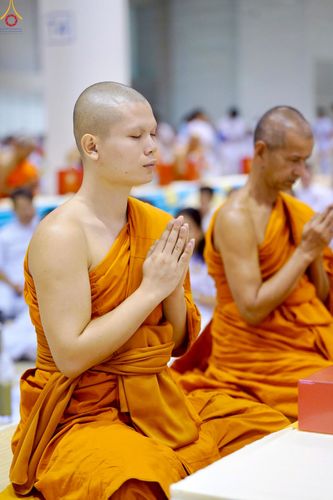 ภาพ No.236428:วันที่ 3 สิงหาคม พ.ศ. 2568 พิธีถวายมหาสังฆทานคณะสงฆ์ 2,000 กว่าวัดทั่วประเทศ ปีที่ 25 , พิธีถวายไทยธรรมคณะสงฆ์ 323 วัด 4 จังหวัดชายแดนภาคใต้ ณ วัดพระธรรมกาย