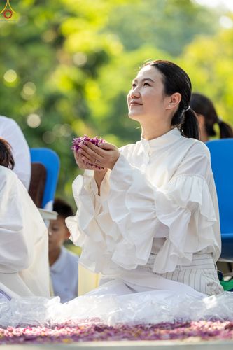 ภาพ No.305929:วันที่ 25 มกราคม พ.ศ. 2569 พิธีต้อนรับพระธรรมยาตรา วัดพระธรรมกาย(ภาพชุดที่ 4) ในโครงการธรรมยาตรา กตัญญูบูชา มหาปูชนียาจารย์ พระมงคลเทพมุนี(สด จนฺทสโร) พระผู้ปราบมาร อนุสรณ์สถาน 7 แห่ง ปีที่ 14