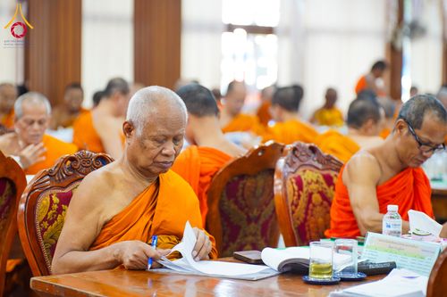 ภาพ No.281326:วันที่ 25 ธันวาคม พ.ศ. 2568 บรรยากาศการตรวจใบข้อสอบธรรมสนามหลวง  นักธรรมชั้นเอก และธรรมศึกษาชั้นเอก ส่วนภูมิภาค  ณ ศาลาอบรมสงฆ์ วัดสามพระยาวรวิหาร เขตพระนคร กรุงเทพมหานคร