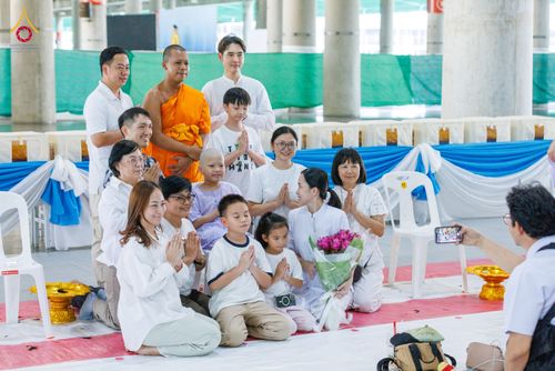 ภาพ No.338228:วันอาทิตย์ต้นเดือน 5 กรกฎาคม พ.ศ.2569 พิธีตัดปอยผมสามเณรนานาชาติ AEC & WAB รุ่นที่ 1 ณ วัดพระธรรมกาย