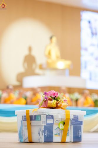 ภาพ No.280556:วันที่ 28 ธันวาคม พ.ศ.2568 พิธีถวายอุปกรณ์ทำความสะอาด ณ ห้องแก้วสารพัดนึก วัดพระธรรมกาย