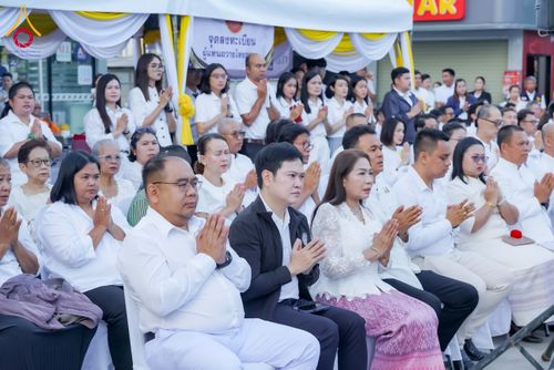 ภาพ No.313892:วันอาทิตย์ที่ 14 มีนาคม พ.ศ. 2569 ทำบุญเมืองหาดใหญ่ตักบาตรพระ 1,109 รูป เติมบุญใหญ่ หลังวิกฤตมหาอุทกภัย ณ ซุ้มประตูไชน่าทาวน์ ถนนศุภสารรังสรรค์ อ.หาดใหญ่ จ.สงขลา