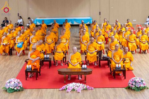 ภาพ No.310607:วันอาทิตย์ที่ 22 กุมภาพันธ์ พ.ศ. 2569 พิธีมุทิตาสักการะในโอกาสอายุวัฒนะมงคล 80 ปี พระพรหมวชิรปัญญาจารย์ (ทองดี สุรเตโช ป.ธ.9) ณ ห้องแก้วสารพัดนึก 2 วัดพระธรรมกาย จ.ปทุมธานี