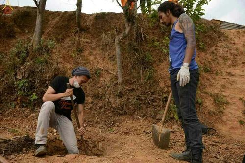 ภาพ No.17262:มูลนิธิธรรมกายช่วยเหลือผู้ประสบภัยแผ่นดินไหวที่ประเทศเนปาล