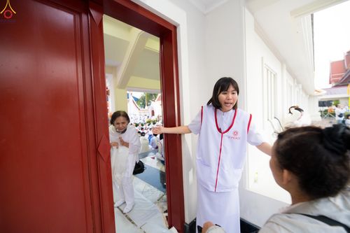 ภาพ No.301512:ภาพเบื้องหลังอาสาสมัครรวมใจ ชุดที่ 4 ในโครงการธรรมยาตรา กตัญญูบูชา มหาปูชนียาจารย์ พระมงคลเทพมุนี(สด จนฺทสโร) พระผู้ปราบมาร อนุสรณ์สถาน 7 แห่ง ปีที่ 14