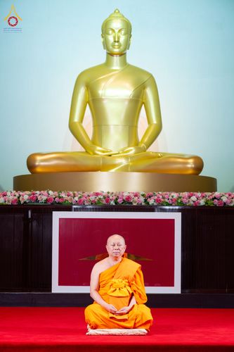 ภาพ No.332405:วันเสาร์ที่ 6 มิถุนายน พ.ศ.2569 พิธีต้อนรับสัญญาบัตร พัดยศ พระราชภาวนาวชิรวิเทศ วิ. ณ อุโบสถพระไตรปิฏก วัดพระธรรมกาย