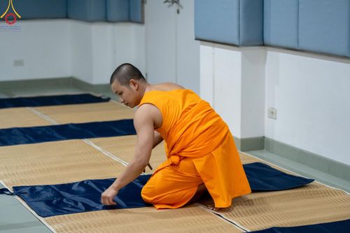 ภาพ No.60601:V.38 ทุ่มพลังเพื่อพ่อครบ 80 ปี ภาพการเตรียมงานของหน่วยงานต่างๆ เพื่อพิธีฉลองอายุวัฒนมงคล 80 ปี หลวงพ่อธัมมชโย และรับถวายมหาสังฆทาน 10,000 กว่าวัดทั่วประเทศ ในวันคุ้มครองโลก วันจันทร์ที่ 22 เมษายน พ.ศ. 2567