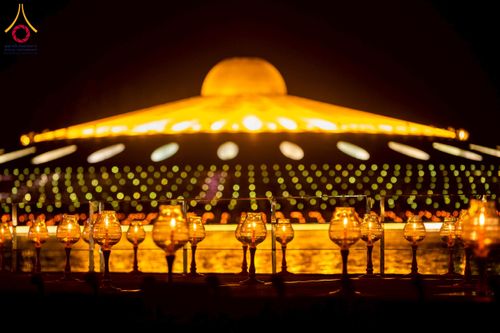 ภาพ No.266377:วันพุธที่ 5 พฤศจิกายน พ.ศ. 2568 (วันพระ ขึ้น 15 ค่ำ เดือน 12) พิธีลอยกระทงธรรม  ณ สระมหาเศรษฐีทะเลบุญ มหาวิหารพระมงคลเทพมุนี วัดพระธรรมกาย จ.ปทุมธานี