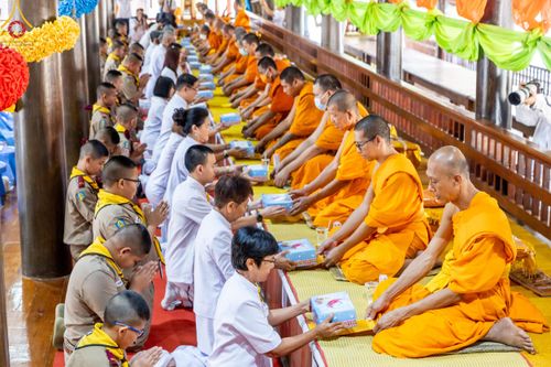 ภาพ No.192043:พิธีทอดผ้าป่าทำนุบำรุงศาสนสถาน ณ วัดสรรเพชญ ต.ยายชา อ.สามพราน จ.นครปฐม ในโครงการธรรมยาตรา กตัญญูบูชา มหาปูชนียาจารย์ พระมงคลเทพมุนี(สด จนฺทสโร) พระผู้ปราบมาร อนุสรณ์สถาน 7 แห่ง ปีที่ 13 วันที่ 9 มกราคม พ.ศ. 2568