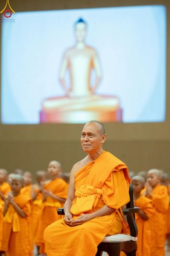 ภาพ No.215850:วันเสาร์ที่ 5 เมษายน พ.ศ. 2568 พิธีขอบรรพชา พิธีขอสรณคมน์และศีล  พิธีขอนิสสัย พิธีถวายบาตร ในโครงการบรรพชาสามเณรฟื้นฟูพระพุทธศาสนาทั่วไทย , โครงการหน่อแก้วเปรียญธรรม รุ่นที่ 13 ,  โครงการสามเณรยุวธรรมทายาท รุ่นที่ 33 , โครงการสามเณรมัชฌิมธรรมทายาท รุ่นที