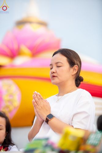 ภาพ No.118545:พิธีตักบาตรพระธรรมยาตรา ปีที่ 12 ณ อนุสรณ์สถานลำดับที่ 5 สถานที่เผยแผ่วิชชาธรรมกายครั้งแรก อนุสรณ์สถานบางปลา จ.นครปฐม วันที่ 25 มกราคม พ.ศ. 2567