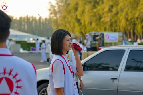 ภาพ No.191482:V.49 สารพัดV สารพัดดี ที่ธรรมยาตรา ในโครงการธรรมยาตรา กตัญญูบูชา มหาปูชนียาจารย์ พระมงคลเทพมุนี(สด จนฺทสโร) พระผู้ปราบมาร อนุสรณ์สถาน 7 แห่ง ปีที่ 13 ระหว่างวันที่ 2-31 มกราคม พ.ศ. 2568