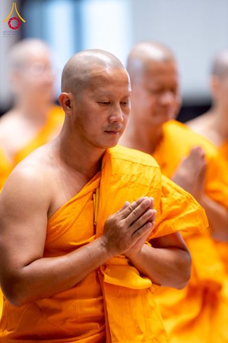 ภาพ No.256266:วันที่ 4 ตุลาคม พ.ศ. 2568 พิธีบรรพชาอุปสมบท  โครงการอุปสมบทหมู่บูชาธรรม 141 ปี  พระมงคลเทพมุนี (สด จนฺทสโร) ณ โบสถ์พระไตรปิฏก วัดพระธรรมกาย จ.ปทุมธานี