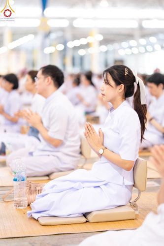 ภาพ No.159238:พิธีบูชาข้าวพระ ในวันอาทิตย์ต้นเดือน วันที่ 6 ตุลาคม พ.ศ. 2567 ณ สภาธรรมกายสากล วัดพระธรรมกาย