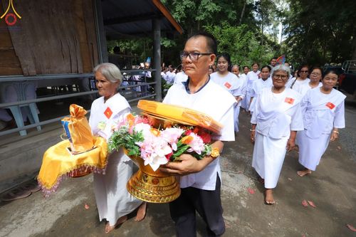 ภาพ No.158352:โครงการอบรมอุบาสก อุบาสิกาแก้ว  ตัวแทนทอดกฐิน 30,000 วัด ทั่วไทย บูชาธรรม 80 ปี หลวงพ่อธัมมชโย ระหว่างวันที่ 20-22 กันยายน พ.ศ. 2567 ณ จังหวัดบุรีรัมย์ รุ่นที่ 3