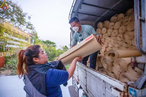 ภาพ No.111686:V.10 เก่งกล้า การเตรียมงาน เก็บงาน การรับบุญของเจ้าหน้าที่หน่วยงานต่างๆ เพื่อโครงการธรรมยาตรา กตัญญูบูชามหาปูชนียาจารย์ พระมงคลเทพมุนี (สด จนฺทสโร) พระผู้ปราบมาร อนุสรณ์สถาน 7 แห่ง ปีที่ 12 ระหว่างวันที่ 2 - 31 มกราคม พ.ศ.2567