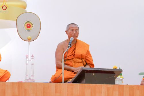 ภาพ No.216266:วันเสาร์ที่ 5 เมษายน พ.ศ. 2568 พิธีตัดปอยผม พิธีขอขมาผู้ปกครอง พิธีขอขมามอบผ้าไตร พิธีบรรพชา พิธีถวายบาตรสามเณร ณ ศูนย์ปฏิบัติธรรมและศูนย์อบรมเยาวชนเพชรบุรี ต.ท่าแลง อ.ท่ายาง จ.เพชรบุรี