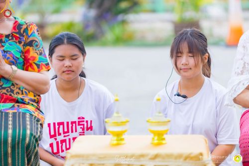 ภาพ No.222227:วันที่ 26-27 เมษายน พ.ศ. 2568 ศูนย์ปฏิบัติธรรมสวนผึ้ง ร่วมกับ ธุดงค์คสถานประจวบคีรีขันธ์ และวัดอ่าวน้อย  จัดกิจกรรมเดินธรรมยาตรา ตักบาตรข้าวสารอาหารแห้ง และจุดประทีปถวายเป็นพุทธบูชา ณ วัดอ่าวน้อย จ.ประจวบคีรีขันธ์