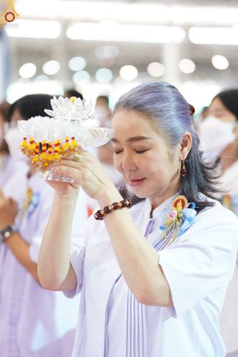 ภาพ No.77088:พิธีหล่อพระบรมพุทธเจ้า ในวันมาฆบูชา อาทิตย์ต้นเดือนที่ 6 มีนาคม พ.ศ. 2566 ณ วัดพระธรรมกาย จ.ปทุมธานี