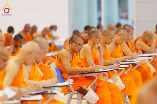 ภาพ No.219778:วันที่ 22-24 เมษายน พ.ศ. 2568 สอบบาลีสนามหลวง ครั้งที่ 2 คณะสงฆ์ภาค 1 (นนทบุรี, ปทุมธานี, สมุทรปราการ) สนามสอบวัดพระธรรมกาย อำเภอคลองหลวง จังหวัดปทุมธานี