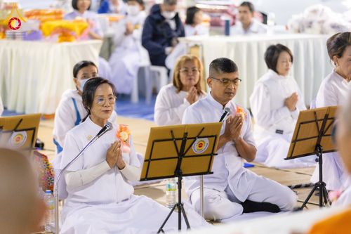 ภาพ No.290782:วันที่ 9 มกราคม พ.ศ. 2569 พิธีถวายภัตตาหารเป็นสังฆทาน แด่พระธรรมยาตรา ณ อนุสรณ์สถานคลองบางนางแท่น อ.สามพราน จ.นครปฐม ในโครงการธรรมยาตรา กตัญญูบูชา มหาปูชนียาจารย์ พระมงคลเทพมุนี(สด จนฺทสโร) พระผู้ปราบมาร อนุสรณ์สถาน 7 แห่ง ปีที่ 14