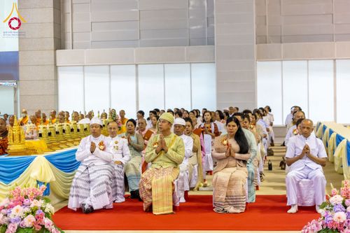 ภาพ No.209515:วันอาทิตย์ที่ 2 มีนาคม พ.ศ. 2568 พิธีบูชาข้าวพระ ณ สภาธรรมกายสากล วัดพระธรรมกาย