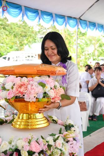 ภาพ No.100519:พิธีทอดกฐินสามัคคี สร้างหอฉันคุณยายอาจารย์ มหารัตนอุบาสิกา จันทร์ ขนนกยูง ณ ศูนย์ปฏิบัติธรรมนานาชาติสะเดา จ.สงขลา วันที่ 25 พฤศจิกายน พ.ศ. 2566