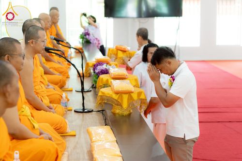 ภาพ No.238527:วันอาทิตย์ที่ 17 สิงหาคม พ.ศ. 2568 พิธีทอดผ้าป่าบำรุงศูนย์อบรมเยาวชนนครปฐม ครบรอบ 14 ปี และพิธีปลูกต้นไม้รอบสระเศรษฐี ณ ศูนย์อบรมเยาวชนนครปฐม