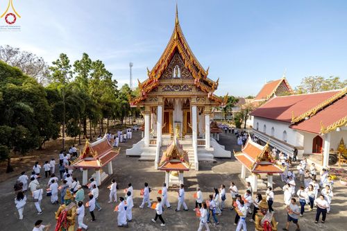 ภาพ No.196804:พิธีทอดผ้าป่าทำนุบำรุงศาสนสถาน ณ วัดโพธิ์เอน ต.บางขุนกอง อ.บางกรวย จ.นนทบุรี ในโครงการธรรมยาตรา กตัญญูบูชา มหาปูชนียาจารย์ พระมงคลเทพมุนี(สด จนฺทสโร) พระผู้ปราบมาร อนุสรณ์สถาน 7 แห่ง ปีที่ 13 วันที่ 17 มกราคม พ.ศ. 2568