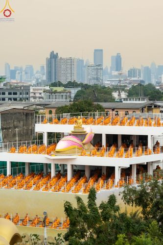 ภาพ No.118967:คณะพุทธบุตรธรรมยาตราร่วมปฏิบัติธรรม และถ่ายภาพหมู่ประวัติศาสตร์ ในโครงการธรรมยาตราฯ ปีที่ 12  วันที่ 25 มกราคม พ.ศ. 2567  ณ อาคารธรรมยาตรา กตัญญูบูชามหาปูชนียาจารย์  ตรงข้ามวัดปากน้ำภาษีเจริญ จ.กรุงเทพมหานคร