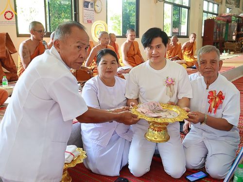ภาพ No.169048:พิธีทอดกฐิน ณ วัดสว่างโพนตาล จ.อุดรธานี ในโครงการกฐินสามัคคีทั่วไทย 30,000 วัด บูชาธรรม 80 ปี หลวงพ่อธัมมชโย โดยคณะศิษยานุศิษย์วัดพระธรรมกาย วันที่ 24 ตุลาคม พ.ศ. 2567