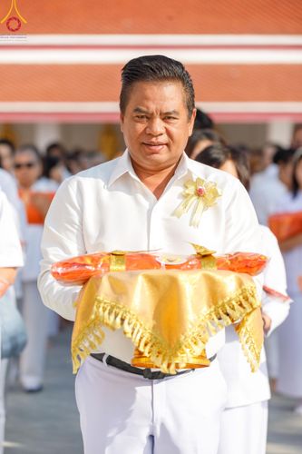 ภาพ No.189549:พิธีทอดผ้าป่าทำนุบำรุงศาสนสถาน ในโครงการธรรมยาตรา กตัญญูบูชา มหาปูชนียาจารย์ พระมงคลเทพมุนี(สด จนฺทสโร) พระผู้ปราบมาร อนุสรณ์สถาน 7 แห่ง ปีที่ 13 ณ วัดสองพี่น้อง ต.ต้นตาล อ.สองพี่น้อง จ.สุพรรณบุรี วันที่ 5 มกราคม พ.ศ. 2568