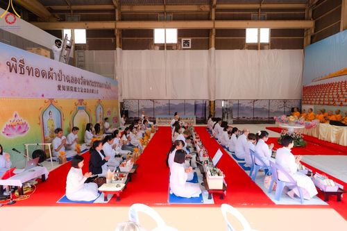 ภาพ No.132995:พิธีทอดผ้าป่าสามัคคีฉลองครบ 13 ปี วัดพระธรรมกายไอจิ แด่คณะพระภิกษุสงฆ์ 12 วัด ศูนย์สาขาทั่วภาคพื้นญี่ปุ่น วันที่ 31 มีนาคม พ.ศ. 2567