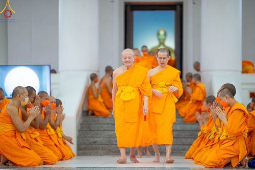 ภาพ No.92432:พิธีกรานกฐิน วันอาทิตย์ที่ 5 พฤศจิกายน พ.ศ. 2566 (แรม 7 ค่ำ เดือน 11) ณ อุโบสถ วัดพระธรรมกาย