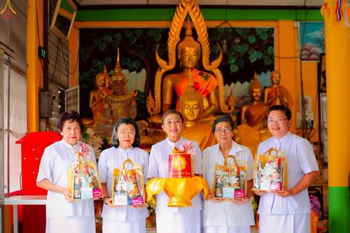 ภาพ No.270289:วันที่ 28 ตุลาคม พ.ศ. 2568 พิธีทอดกฐินสามัคคีทั่วไทย ณ สำนักสงฆ์เทพพิทักษ์ผล ต.แสนสุข อ.เมืองชลบุรี จ.ชลบุรี โดยคณะศิษยานุศิษย์ บูชาธรรม 81 ปี หลวงพ่อธัมมชโย