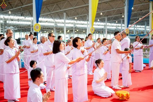 ภาพ No.238993:วันอาทิตย์ที่ 17 สิงหาคม พ.ศ. 2568 งานบุญวันอาทิตย์ พิธีจุดเทียนใจ ไฟนิรันด์ อนันตชัย ณ วัดพระธรรมกาย จ.ปทุมธานี