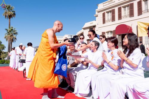 ภาพ No.259288:วันอาทิตย์ที่ 12 ตุลาคม พ.ศ. 2568 พิธีทอดกฐินบรมจักรพรรดิ สร้างอุโบสถ 82 ปี บูชาธรรมหลวงพ่อธัมมชโย ณ วัดพระธรรมกายแคลิฟอร์เนีย ประเทศสหรัฐอเมริกา 