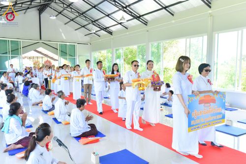 ภาพ No.174877:พิธีทอดกฐิน ศูนย์ปฏิบัติธรรมท่าม่วง ต.ทุ่งทอง อ.ท่าม่วง จ.กาญจนบุรี ในโครงการกฐินสามัคคีทั่วไทย 30,000 วัด บูชาธรรม 80 ปี หลวงพ่อธัมมชโย โดยคณะศิษยานุศิษย์วัดพระธรรมกาย วันที่ 9 พฤศจิกายน พ.ศ. 2567