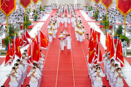 ภาพ No.99765:พิธีทอดผ้าป่า ต้นสมบัติจักรพรรดิ ในวันอาทิตย์ที่ 3 ธันวาคม พ.ศ. 2566 ณ สภาธรรมกายสากล วัดพระธรรมกาย จ.ปทุมธานี