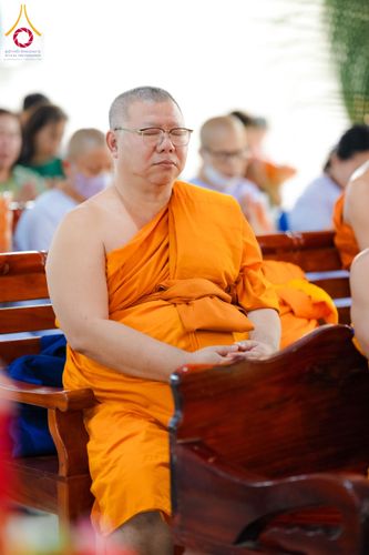ภาพ No.172285:พิธีทอดกฐิน วัดเจริญธรรมมาราม จ.จันทบุรี ในโครงการกฐินสามัคคีทั่วไทย 30,000 วัด บูชาธรรม 80 ปี หลวงพ่อธัมมชโย โดยคณะศิษยานุศิษย์วัดพระธรรมกาย วันที่ 30 ตุลาคม พ.ศ. 2567
