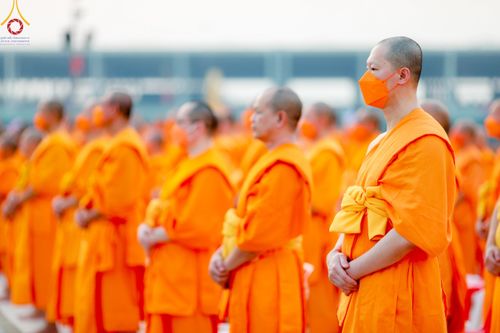 ภาพ No.121950:พิธีจุดประทีปถวายเป็นพุทธบูชา และบูชาธรรมมหาปูชนียาจารย์ พระมงคลเทพมุนี(สด จนฺทสโร) ในโครงการธรรมยาตรา กตัญญูบูชา มหาปูชนียาจารย์ พระมงคลเทพมุนี(สด จนฺทสโร) พระผู้ปราบมาร อนุสรณ์สถาน 7 แห่ง ปีที่ 12 วันที่ 31 มกราคม พ.ศ. 2567 ณ วัดพระธรรมกาย จ.ปทุมธานี