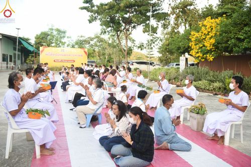 ภาพ No.101017:พิธีตัดปอยผมและปลงผมธรรมทายาท โครงการอุปสมบทบูชาธรรมมหาปูชนียาจารย์ พ.ศ. 2566 ณ ศูนย์อบรมจังหวัดสระบุรี วันเสาร์ที่ 2 ธันวาคม พ.ศ. 2566