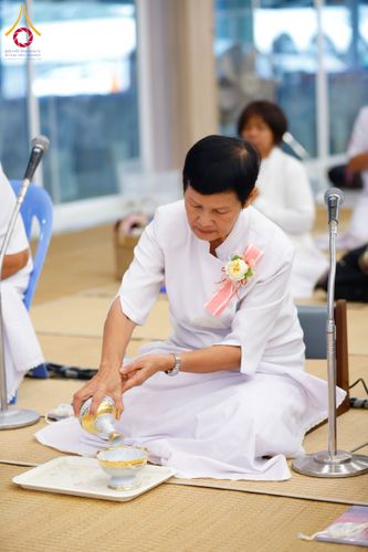 ภาพ No.128121:พิธีถวายภัตตาหารเป็นสังฆทาน แด่คณะพระธรรมยาตราฯ ในโครงการธรรมยาตราอัญเชิญพระบรมสารีริกธาตุ  ประดิษฐาน ณ มหารัตนเจดีย์สิริปทุมสวรรค์ อ.บางกล่ำ จ.สงขลา วันที่ 10 มีนาคม พ.ศ. 2567